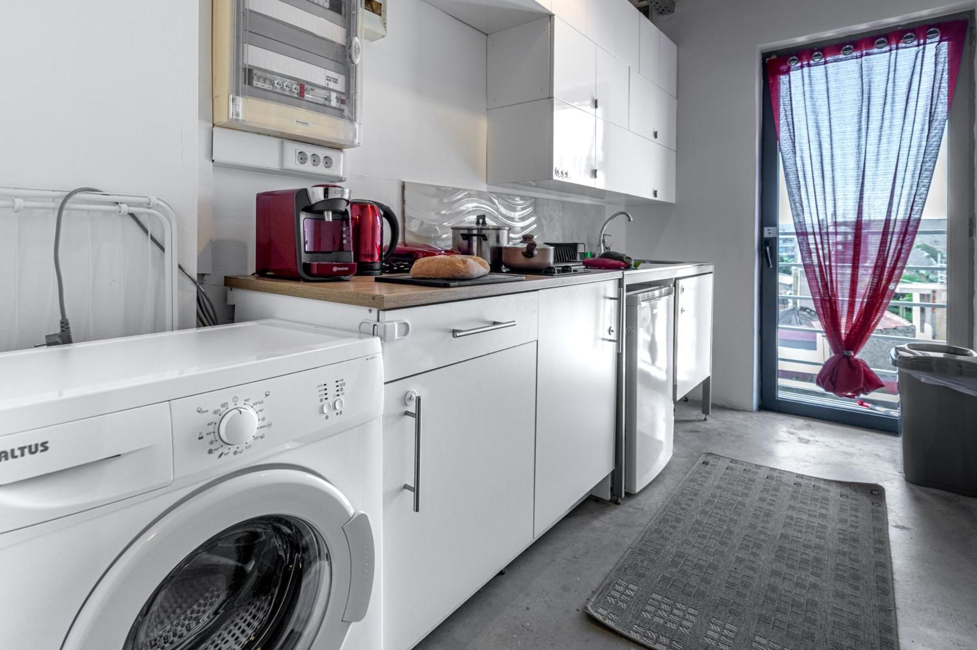 Ceramus Apartments Gazi View Афины Экстерьер фото